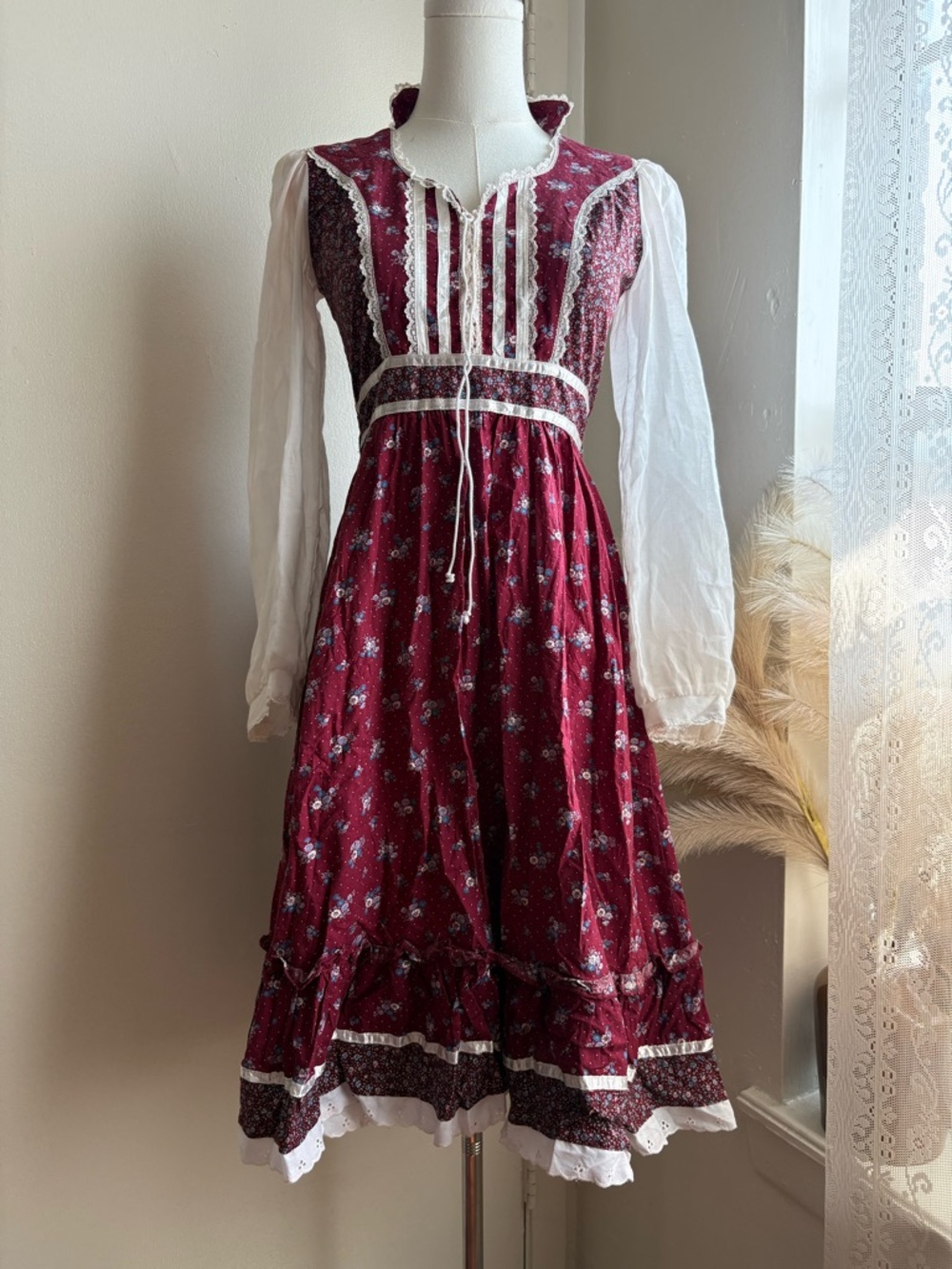 gunne sax 70s vintage maroon floral prairie long sleeve dress